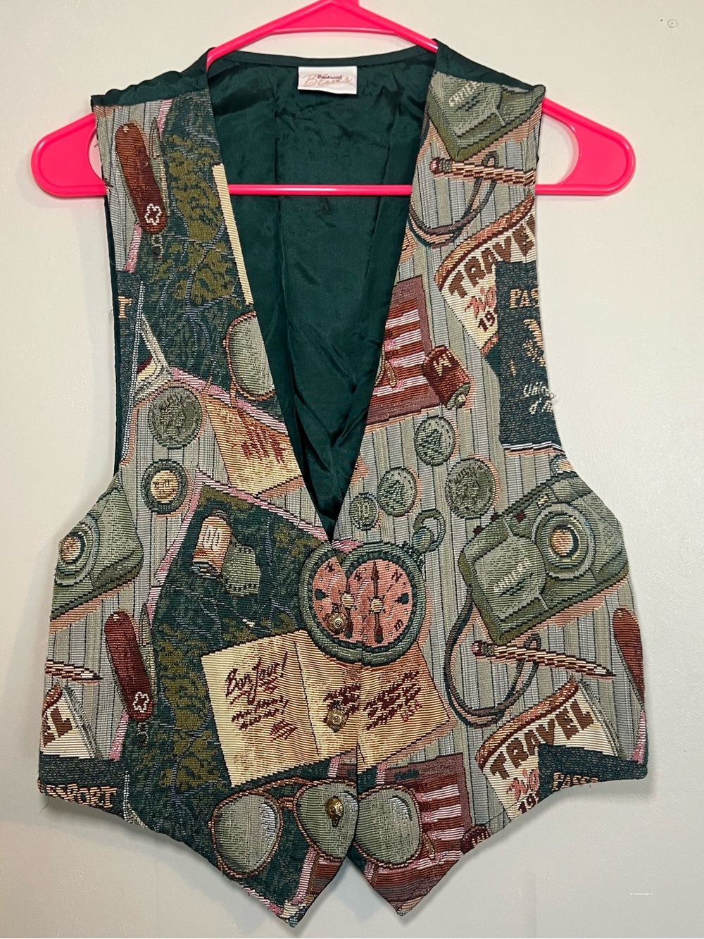 Travel-Print Men's Vest in Green and Multicolor